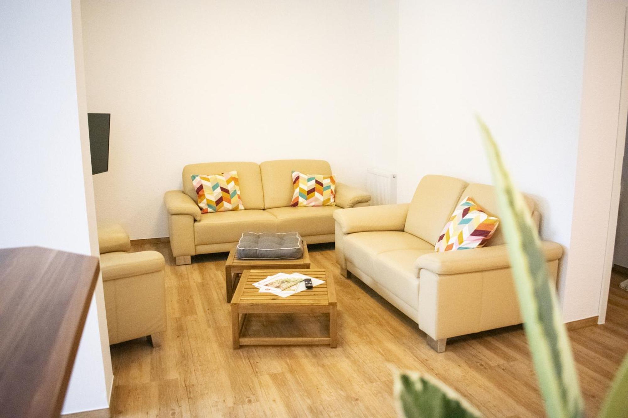 Haus Alleegarten Bad Bertrich Phòng bức ảnh